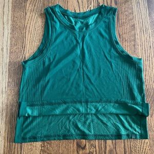 Women’s green Lululemon muscle tank. Size 4